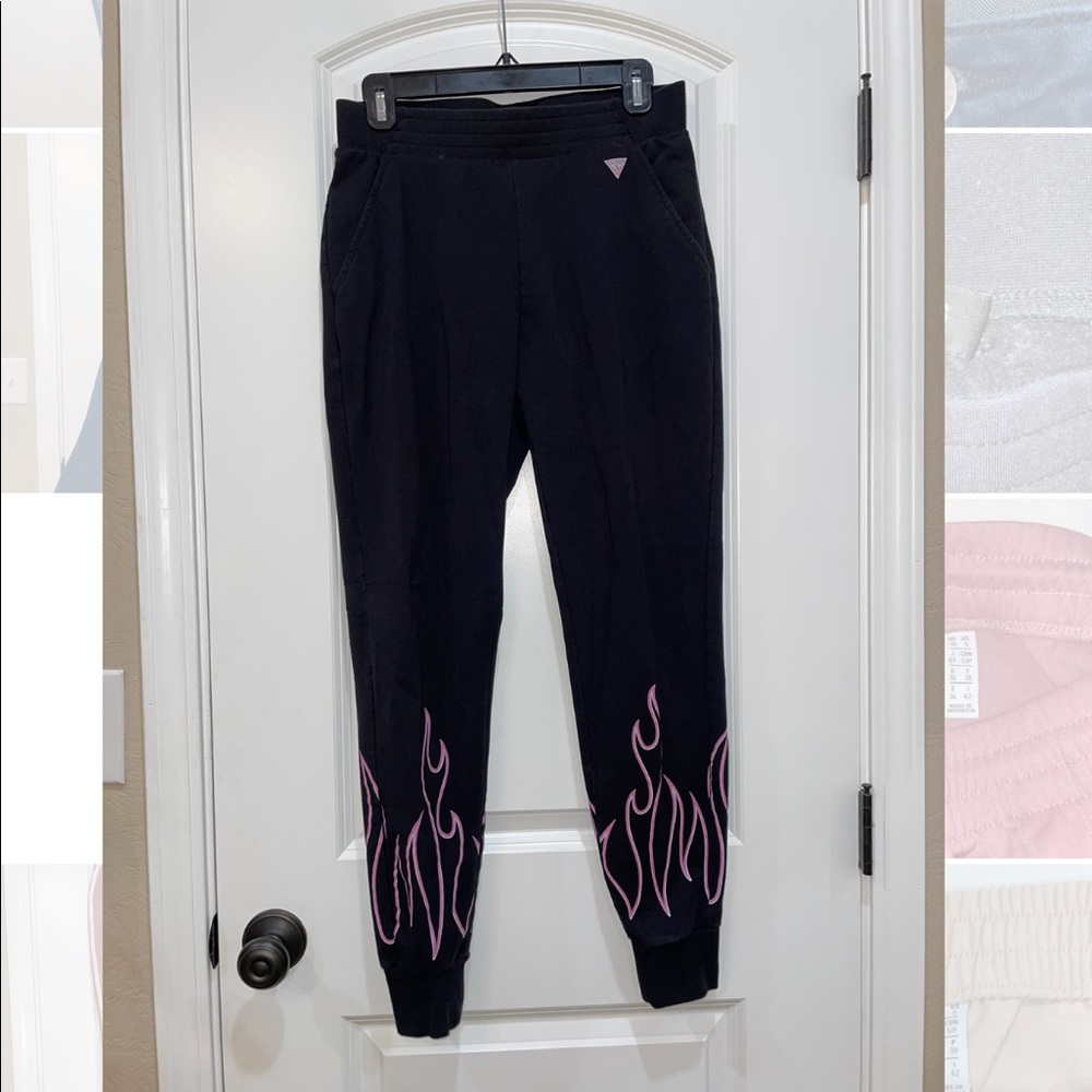 Guess Flame Sweats